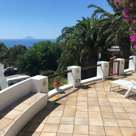 Casa Vacanze Vulcano Lentia בית נופש וולקאנו