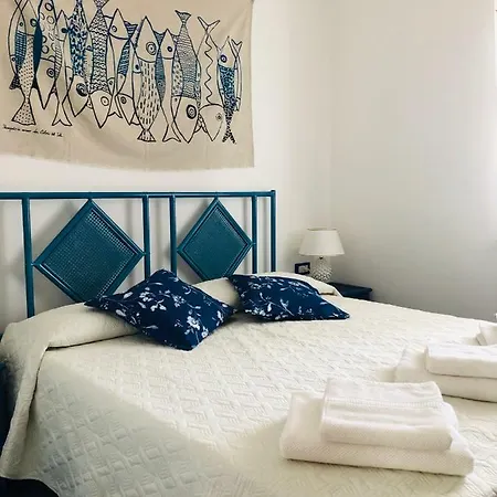 Casa Vacanze Vulcano Lentia * וולקאנו