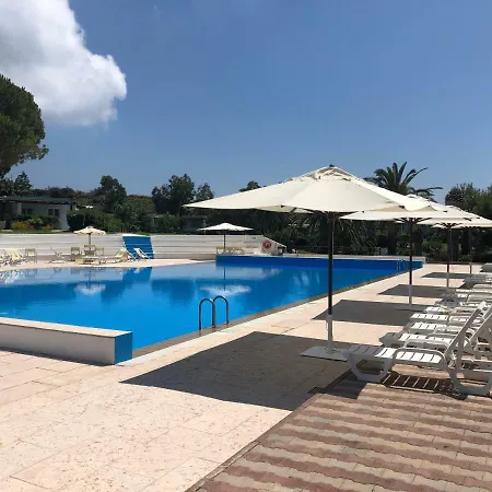 Casa Vacanze Vulcano Lentia בית נופש *